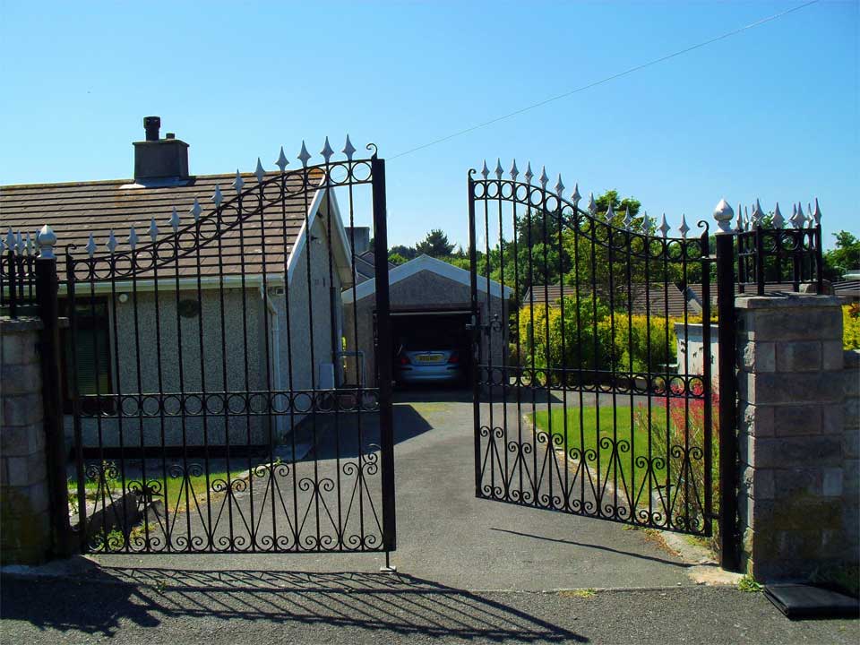 Driveway & Entrance Gates Cornwall